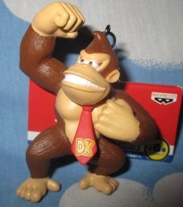 Super Mario Donkey Kong Figure Keychain