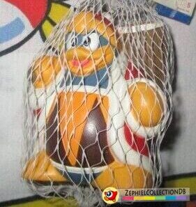 King Dedede Squeeze Keychain (Anime)